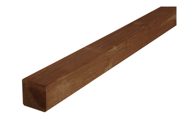 Poste madera cuadrado marrón 120cms. 7x7cms — Ferretería Luma